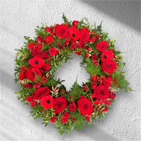 Wreath red